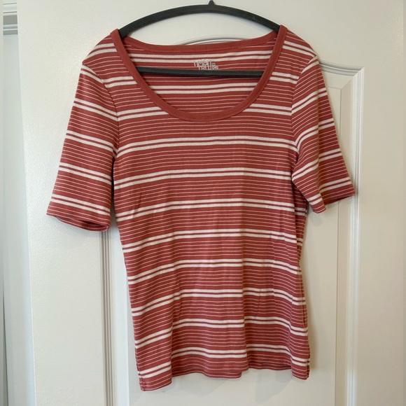 NWOT Time and Tru Women's Elbow-Length Sleeve T-Shirt - Picture 4 of 8